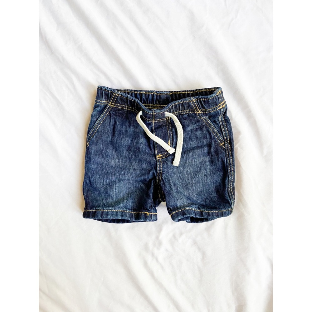 Old Navy Baby Denim Shorts 6-12 months